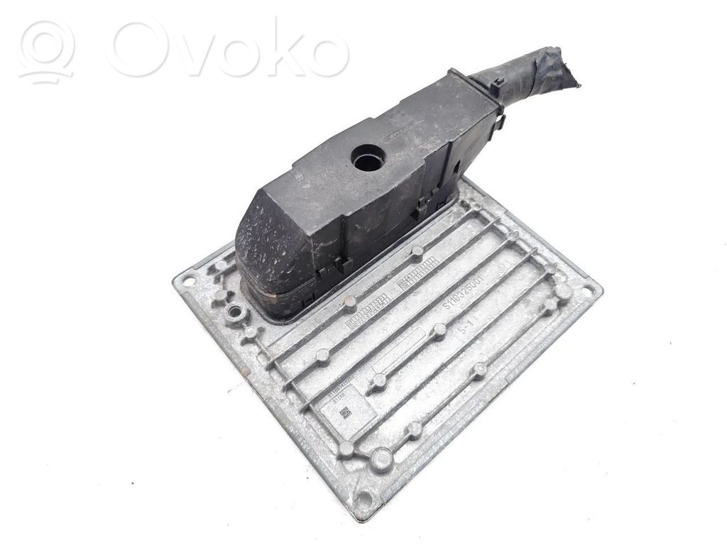 Ford C-MAX I Engine control unit/module 
