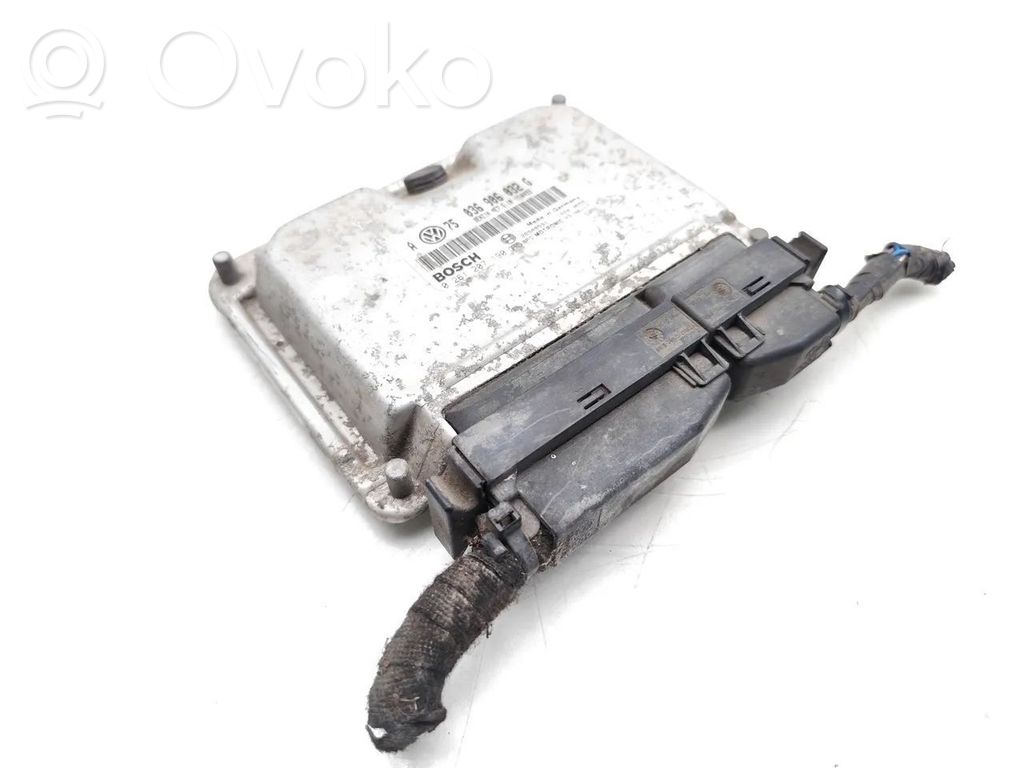 Volkswagen Golf IV Engine control unit/module 