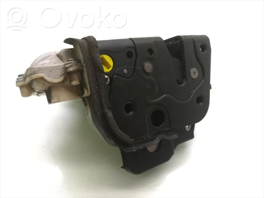 Audi A4 S4 B6 8E 8H Front door lock 