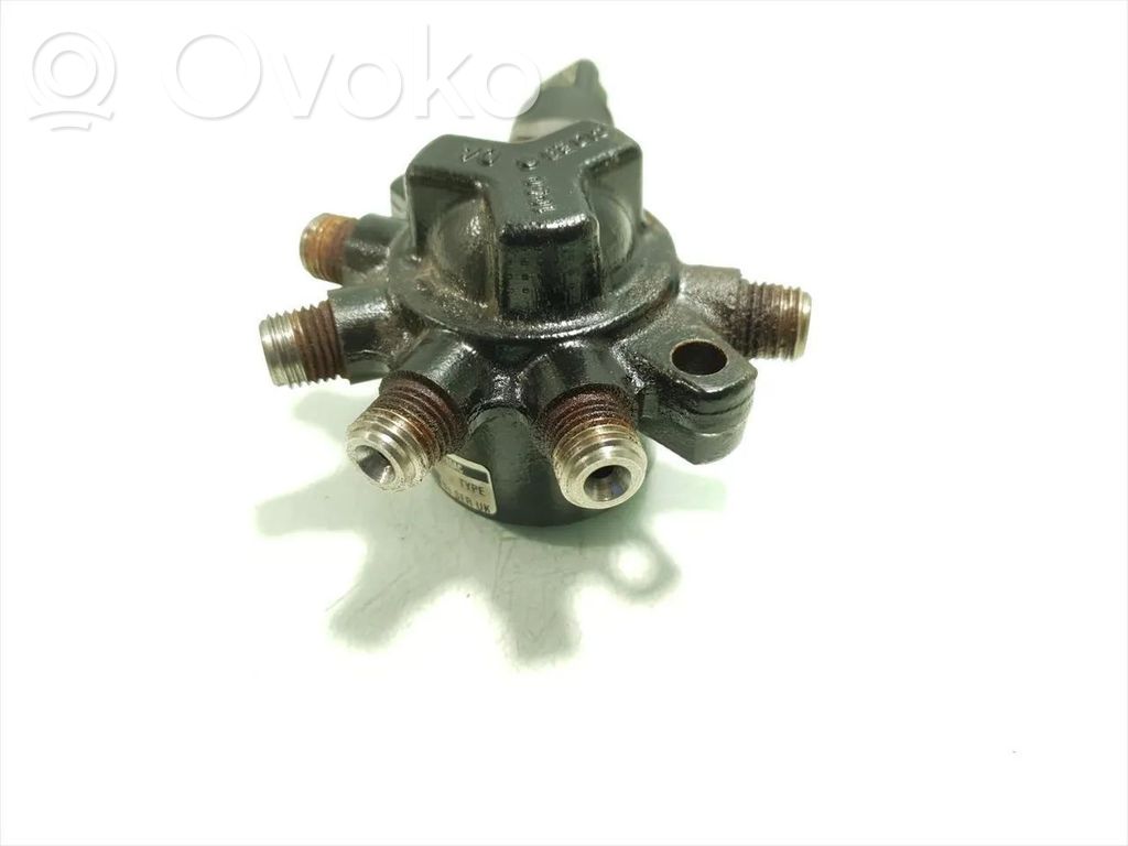 Ford Focus Fuel main line pipe 