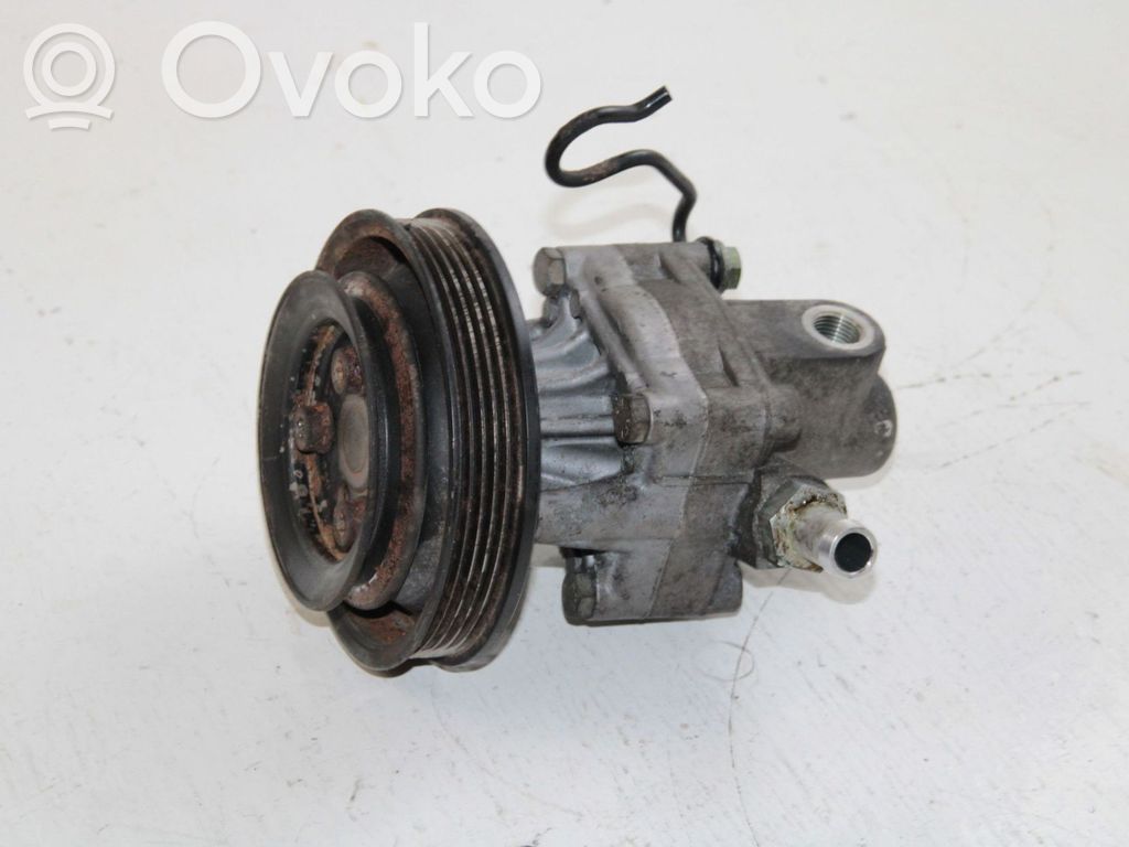 Audi A6 S6 C5 4B Ohjaustehostimen pumppu 