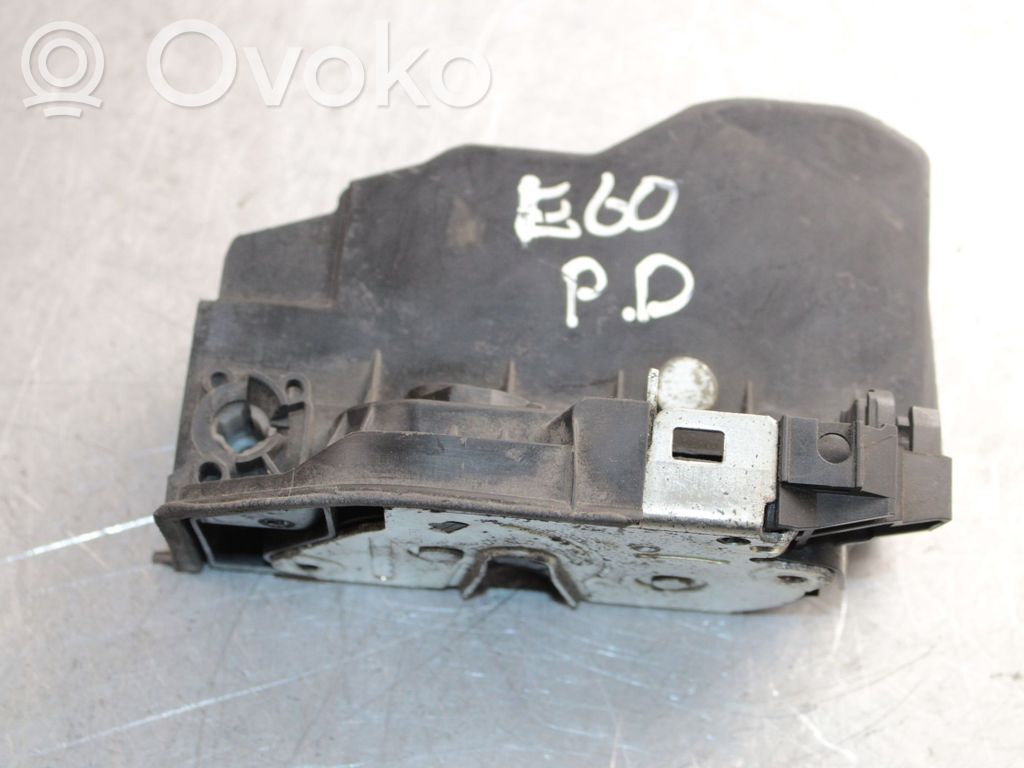 BMW 5 F10 F11 Front door lock 