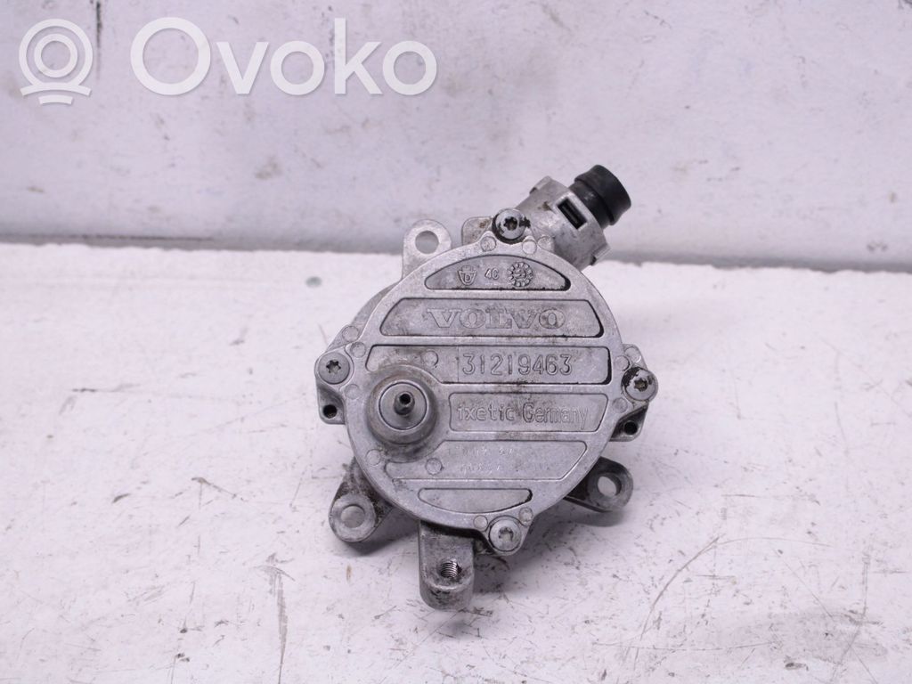 Volvo V50 Vacuum pump 