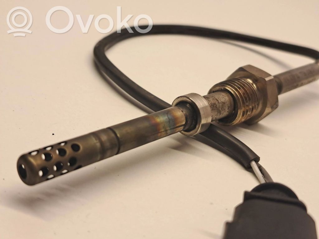 Audi A4 S4 B8 8K Išmetamųjų dujų temperatūros daviklis 