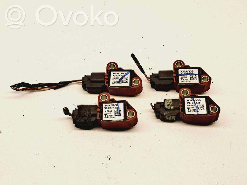 Volvo V50 Airbag deployment crash/impact sensor 