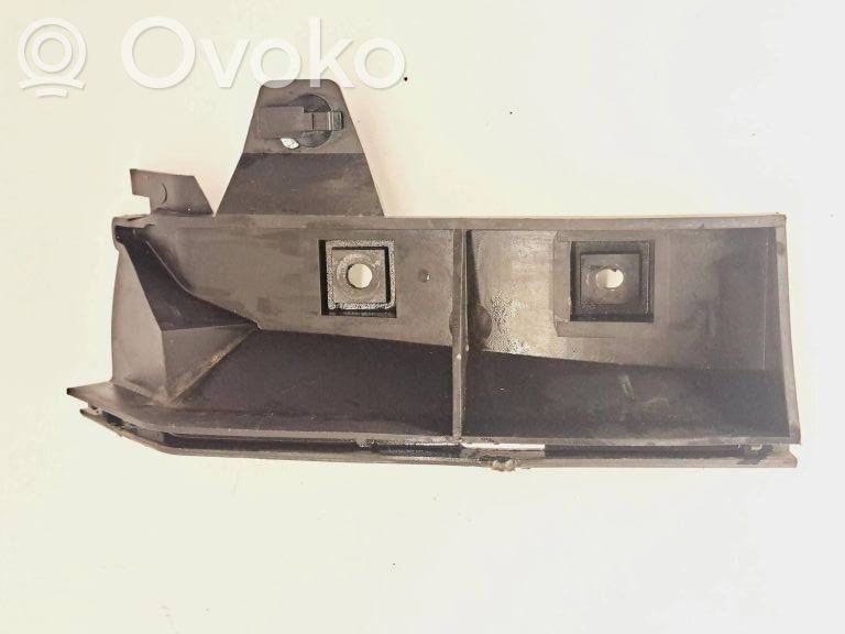 Volvo V50 Soporte de montaje del parachoques trasero 