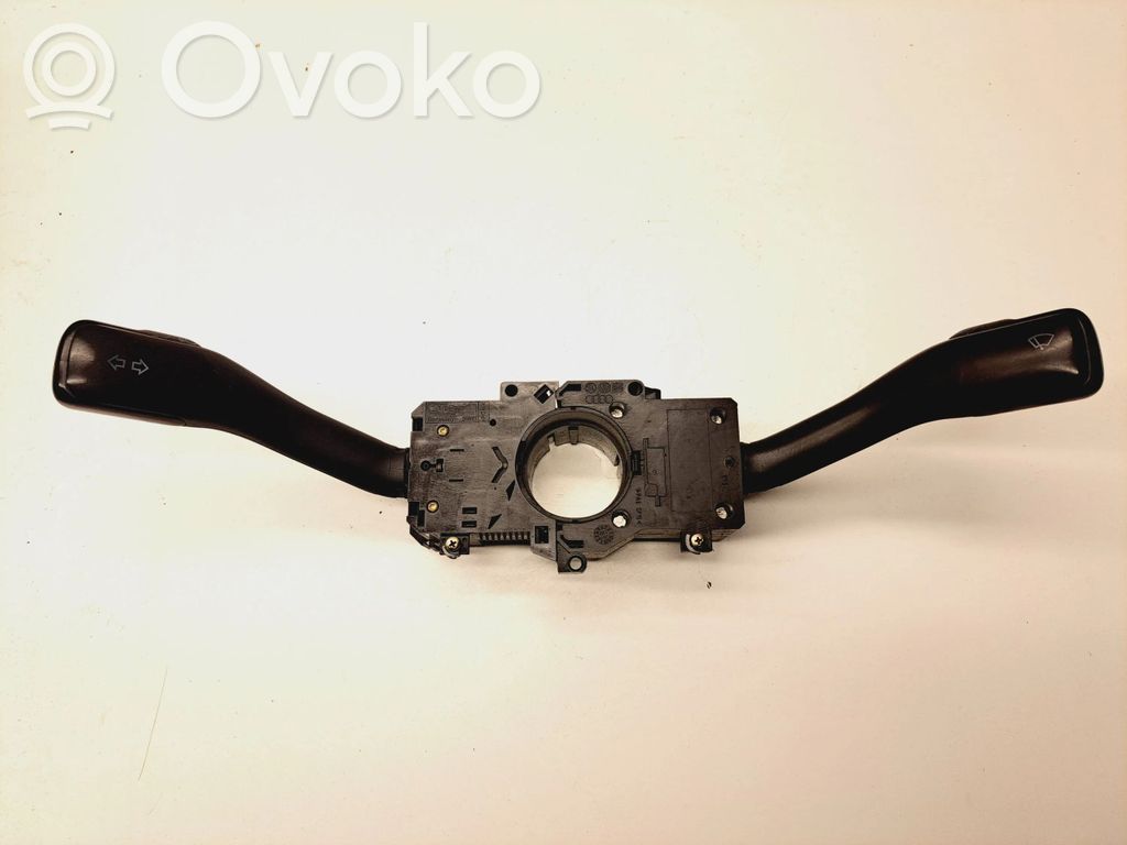 Audi A3 S3 8L Wiper turn signal indicator stalk/switch 