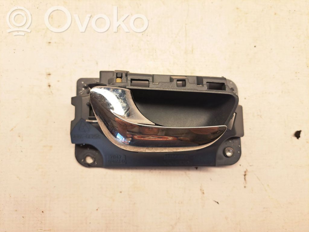Volvo S80 Front door interior handle 