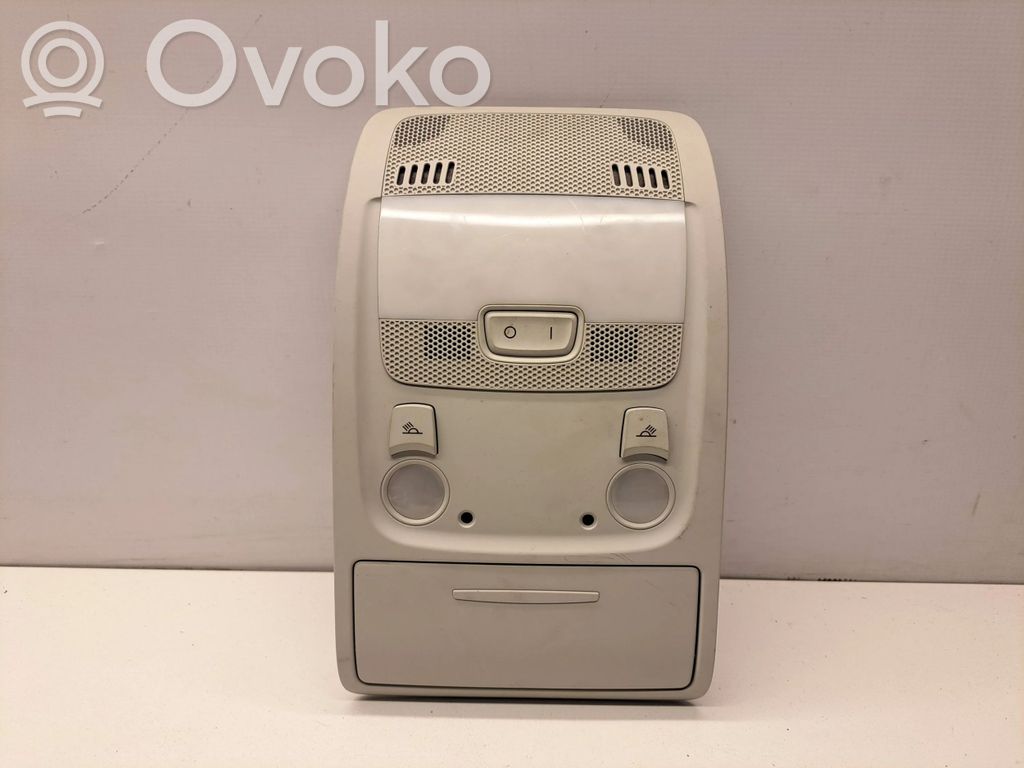 Audi A4 S4 B8 8K Etuistuimen valo 