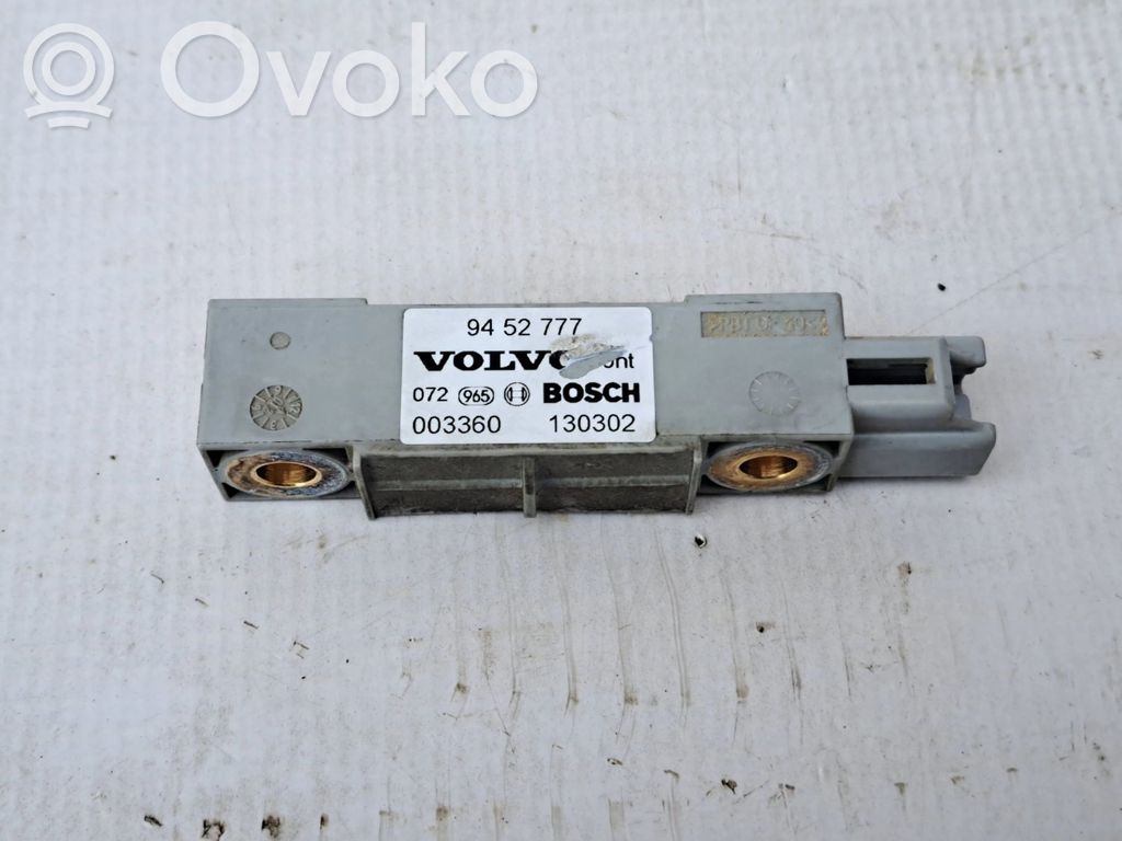 Volvo V70 Airbag deployment crash/impact sensor 