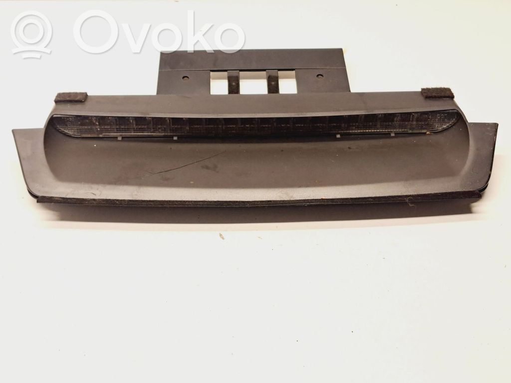 Volvo S80 Third/center stoplight 