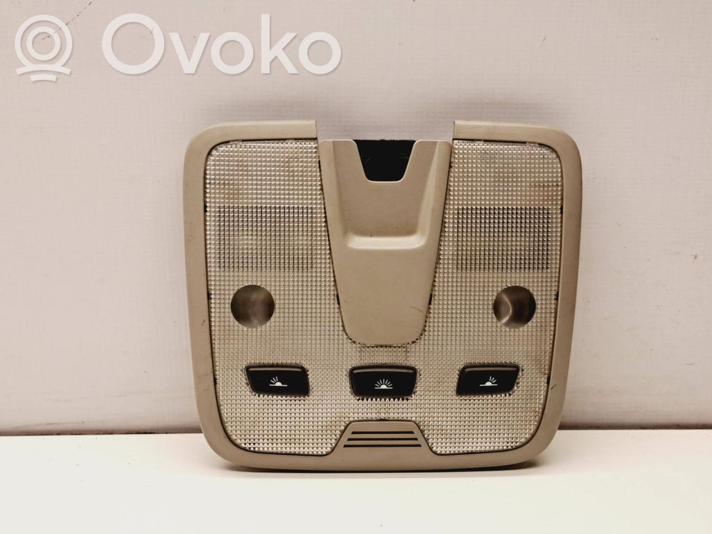 Volvo V70 Priekinių vietų apšvietimo žibintas 