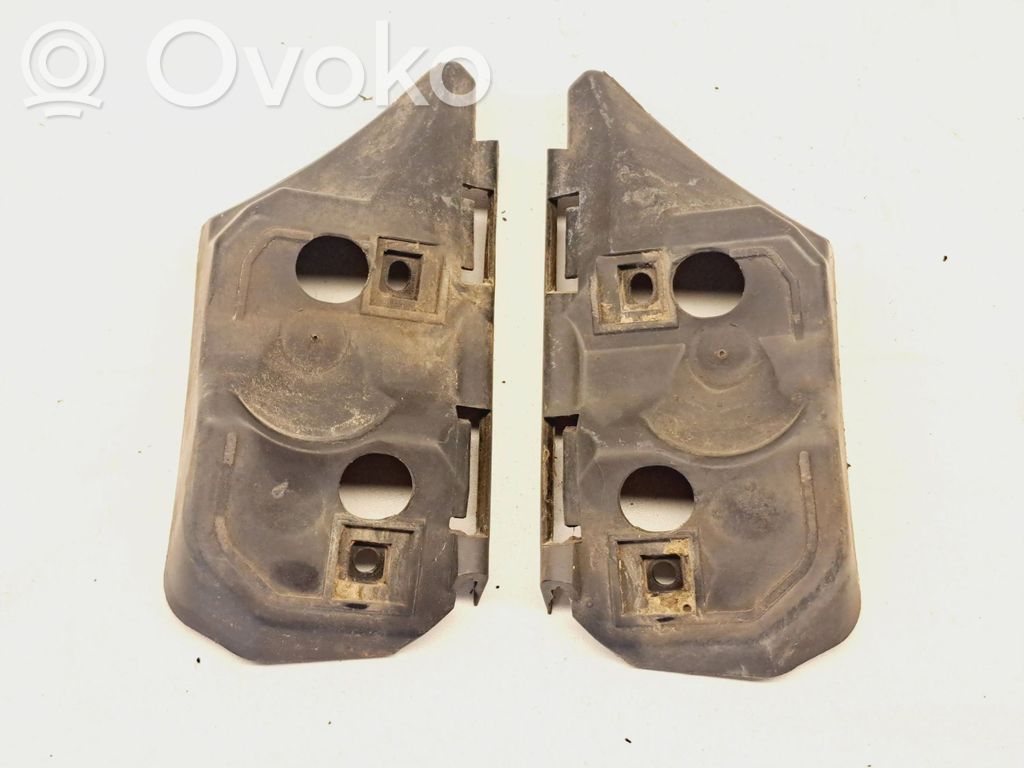 Volvo V50 Front bumper mounting bracket 