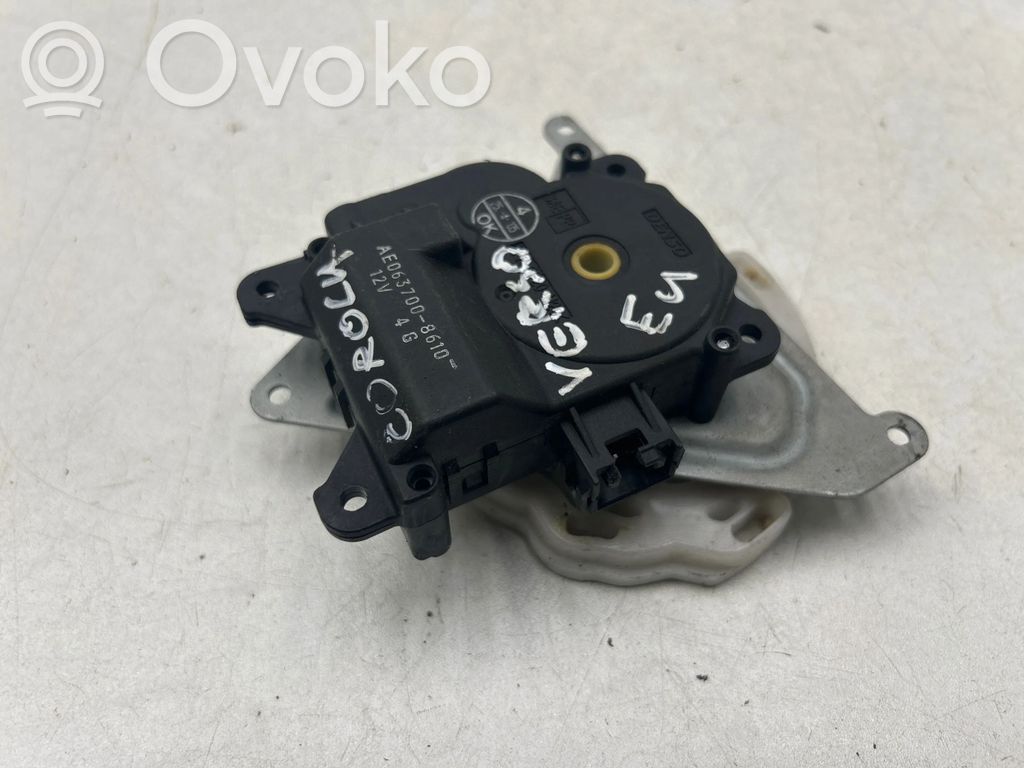 Toyota Corolla E120 E130 Motor/actuator clapetă aer 
