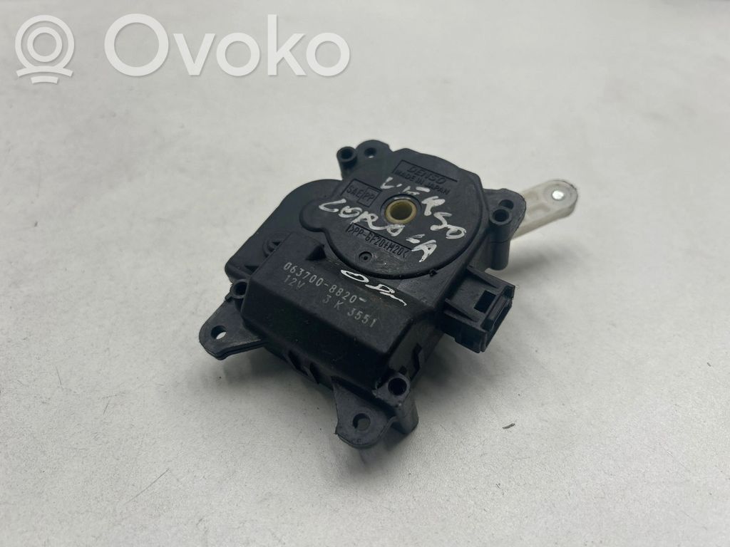 Toyota Avensis T250 Motor/actuator clapetă aer 