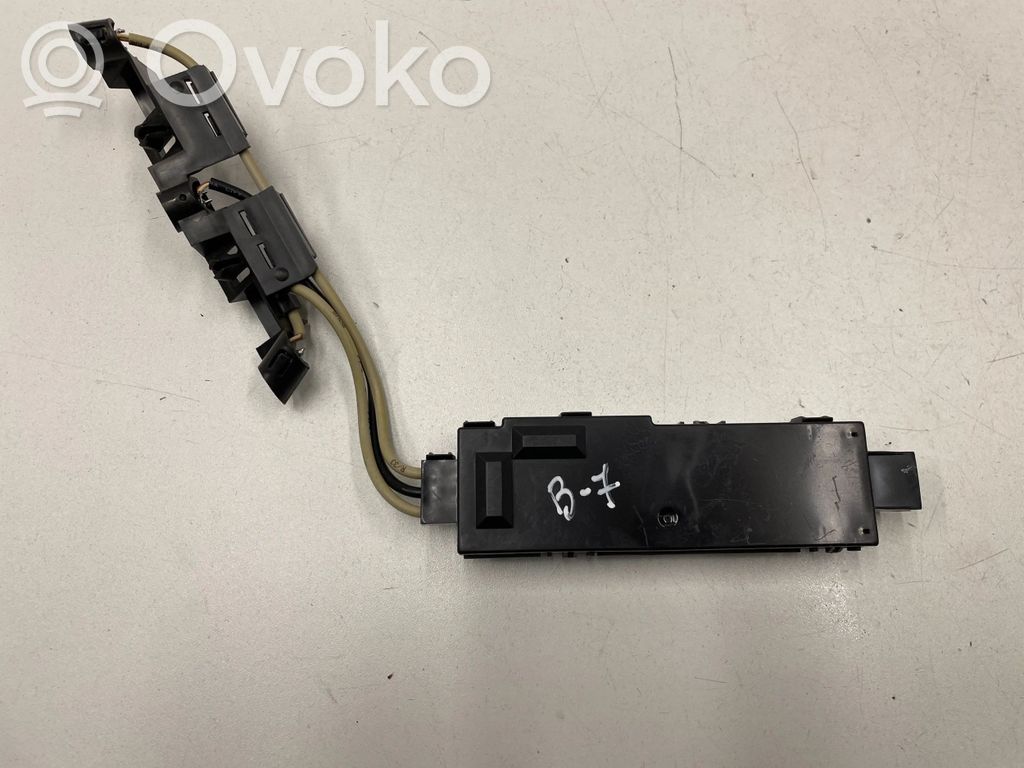 Volkswagen PASSAT B7 Alarm movement detector/sensor 