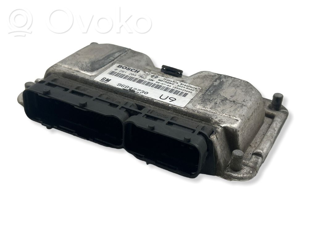 Chevrolet Captiva Engine control unit/module 