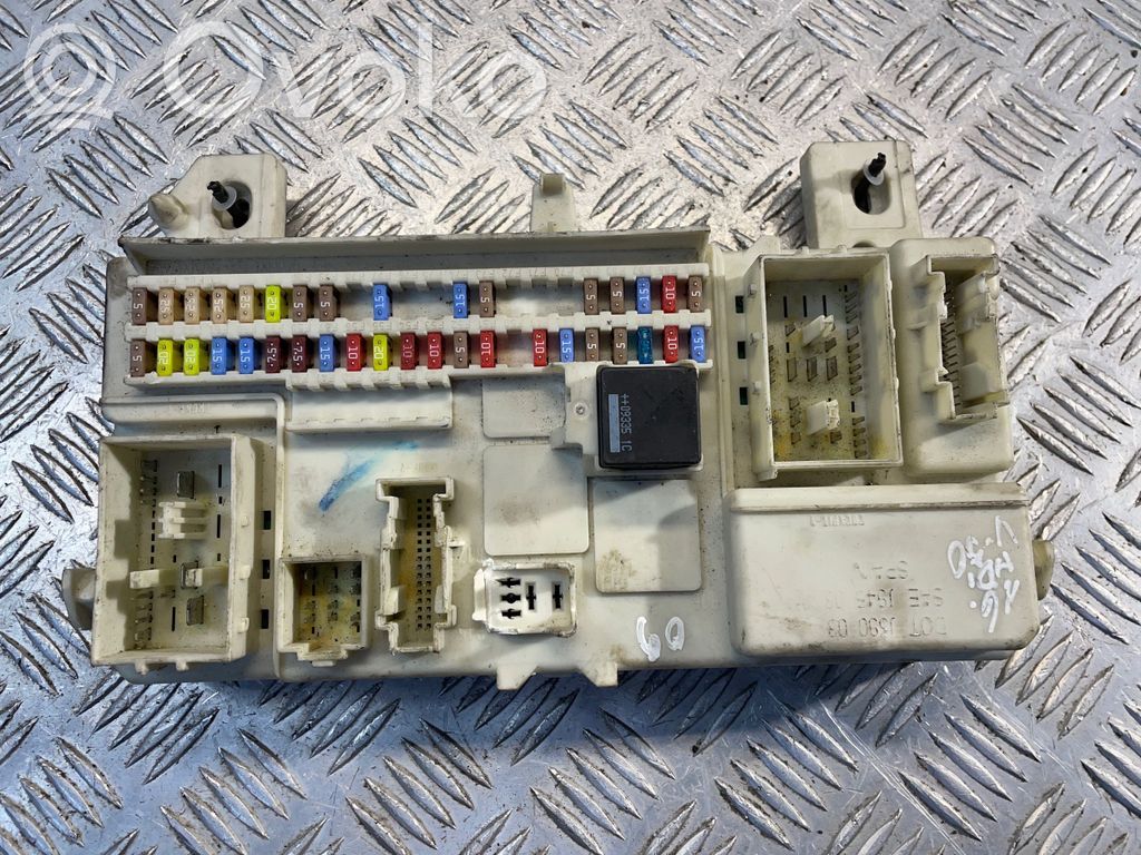 Volvo V50 Fuse module 