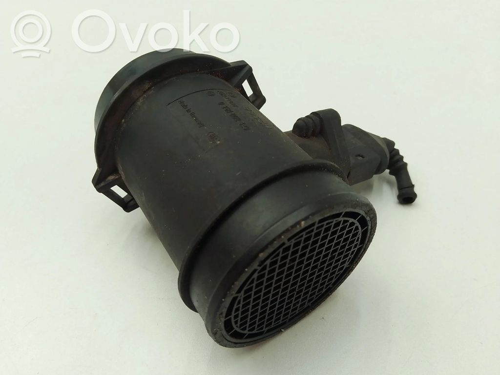 Audi A4 S4 B6 8E 8H Przepływomierz masowy powietrza MAF 