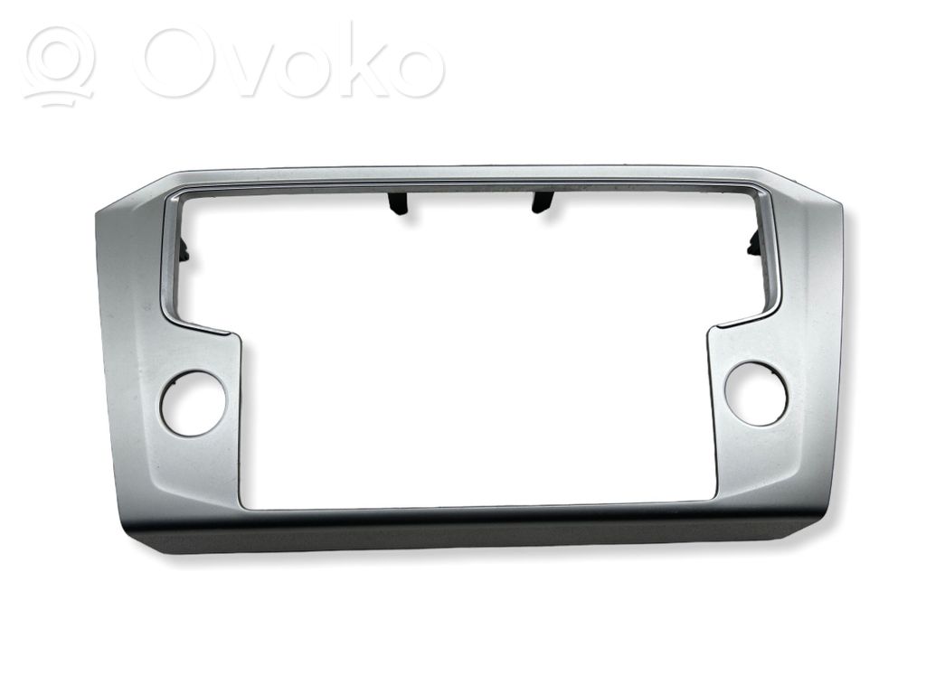Konsola środkowa / Radio / GPS   13007900,3G1858071