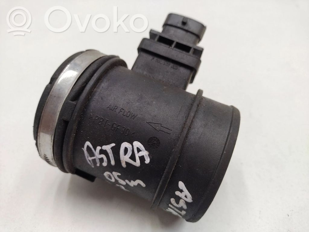 Opel Astra H Mass air flow meter 