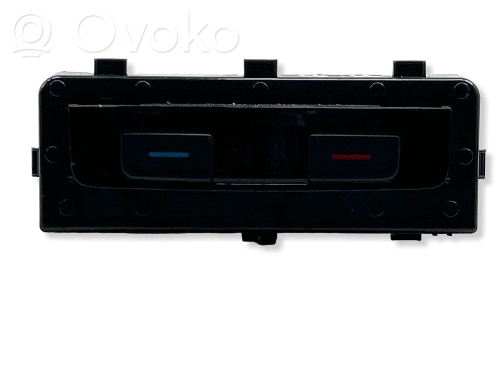 Volkswagen PASSAT B8 Air conditioner control unit module 