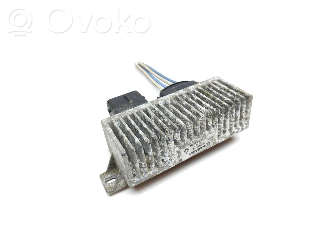 Renault Trafic III (X82) Glow plug pre-heat relay 