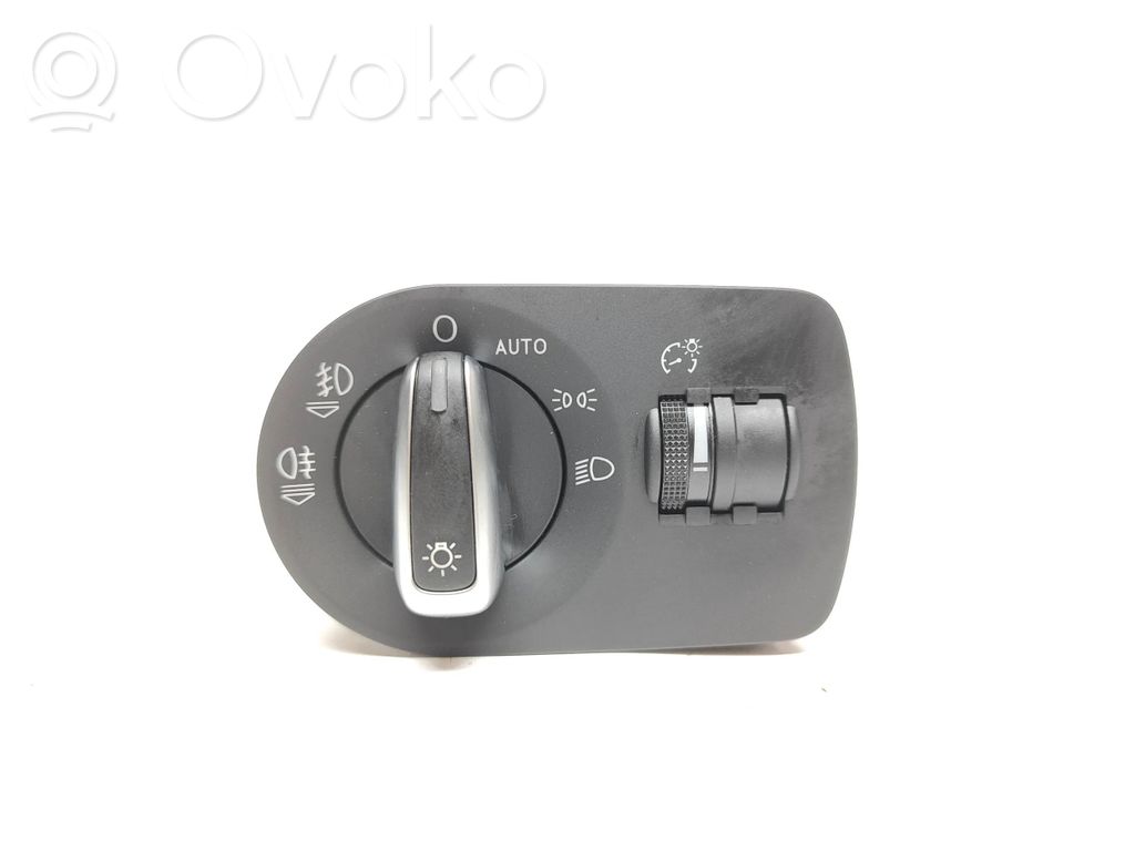 Audi A1 Light switch 