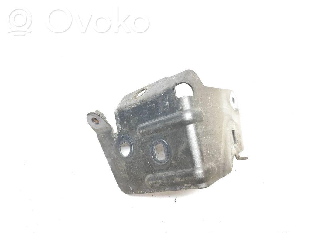 Renault Espace V (RFC) Fender mounting bracket 