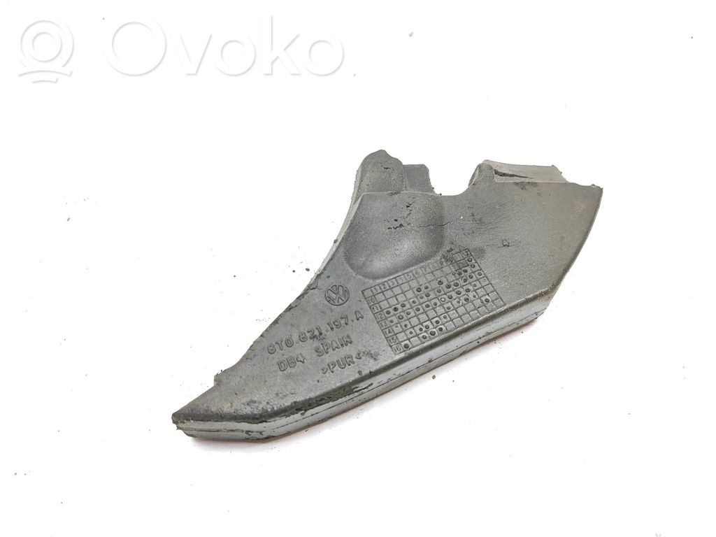 Wygłuszenie / Pianka błotnika przedniego   8T0821197A