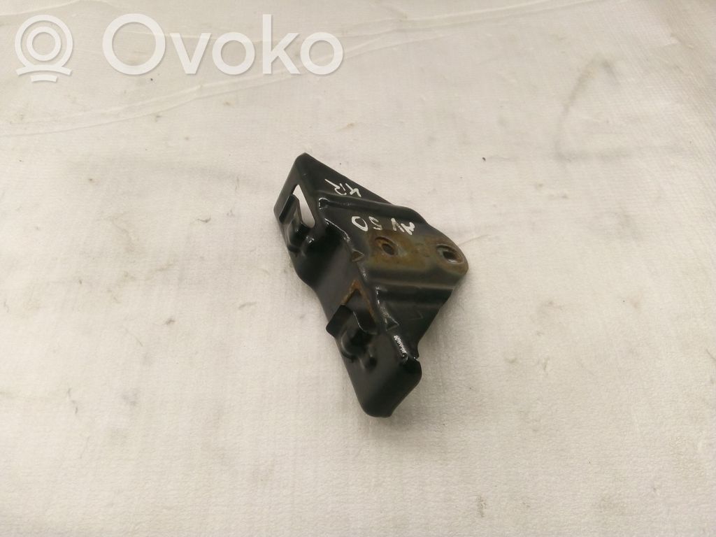 Toyota Avensis T250 Ajovalon kannake