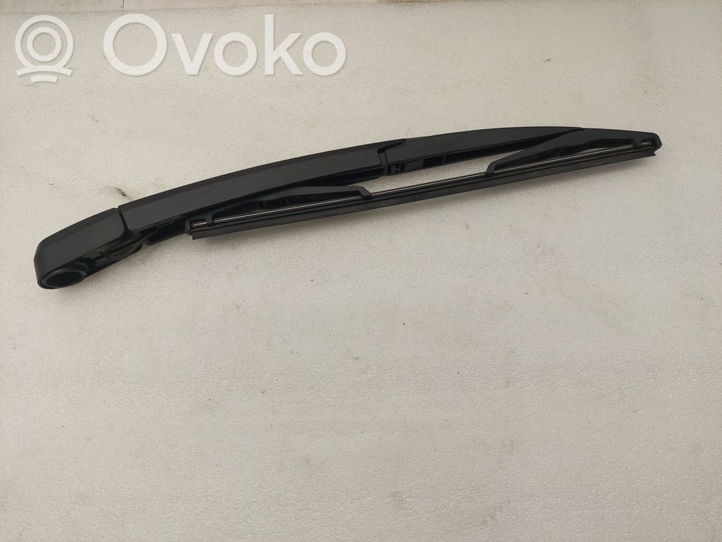 Ramię wycieraczki szyby tylnej   852420F010