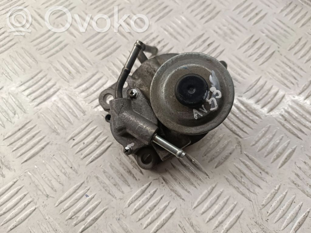 Toyota Avensis T250 Staffa/supporto di montaggio del filtro carburante