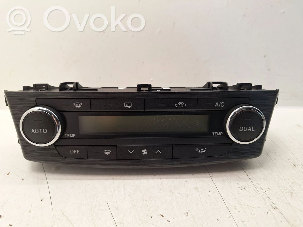 Toyota Avensis T270 Climate control unit 