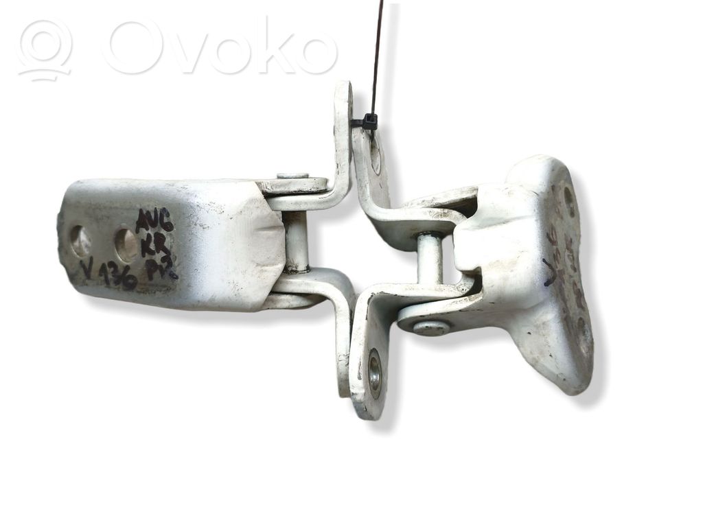 Toyota Verso Front door hinge set 