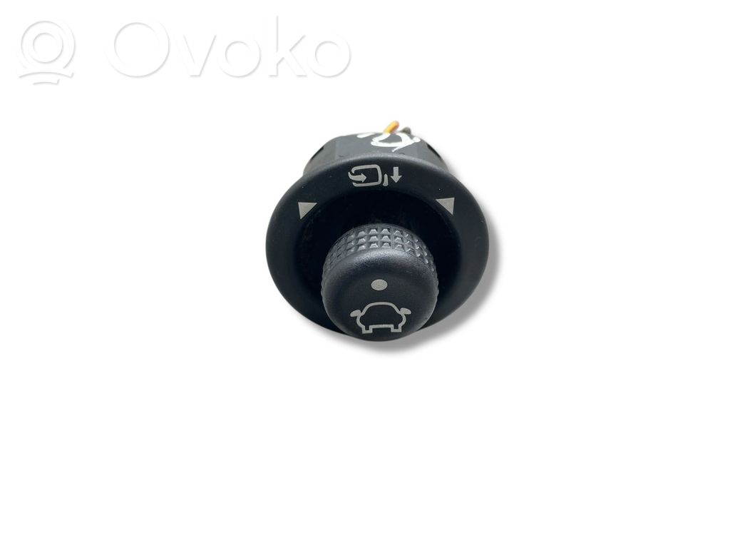Ford Fiesta Wing mirror switch 