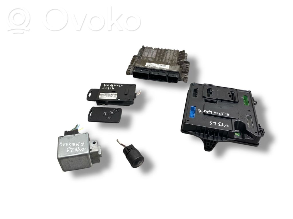 Renault Megane III Engine ECU kit and lock set 