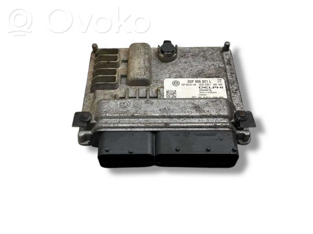 Skoda Fabia Mk2 (5J) Engine control unit/module 