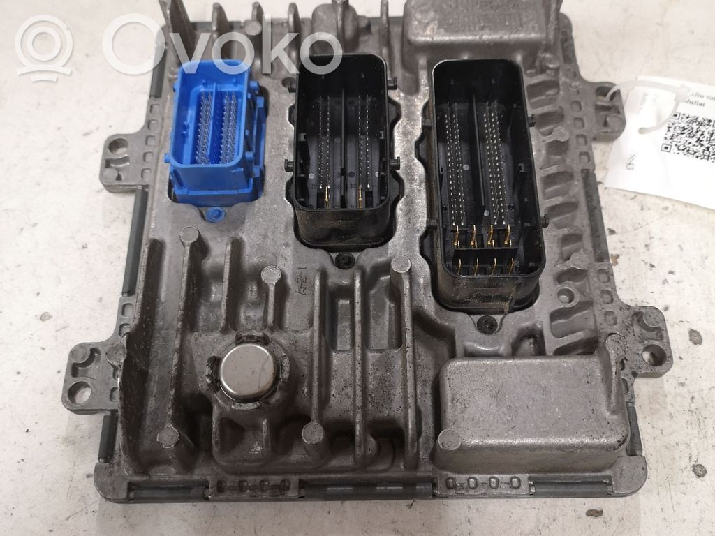 Opel Astra K Engine control unit/module 