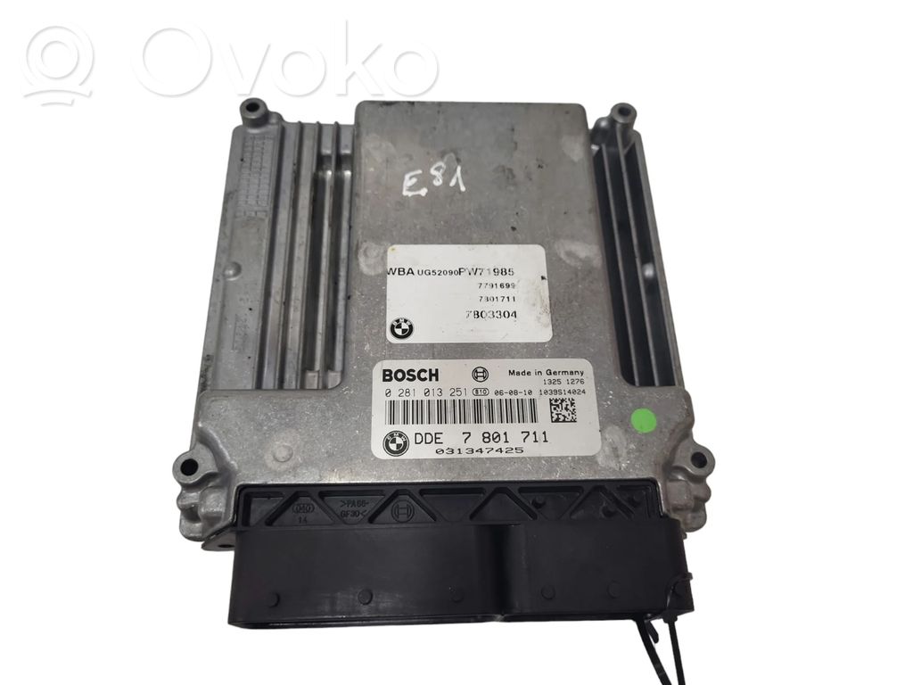 BMW 1 E81 E87 Dzinēja vadības bloks 