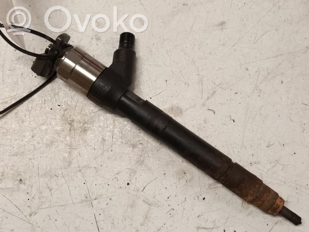 Opel Astra K Inyector de combustible 
