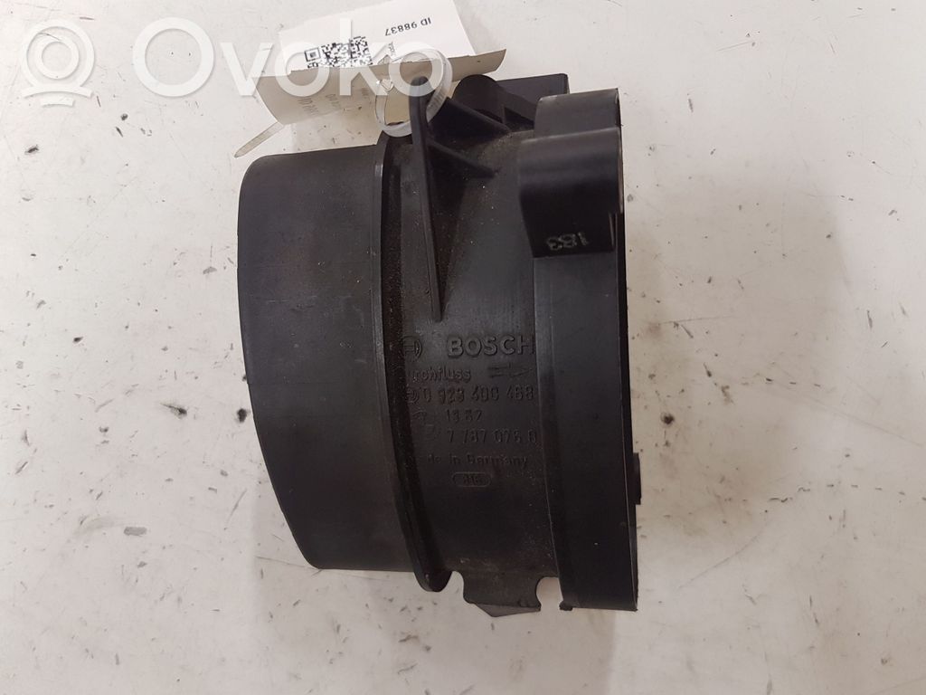 BMW 5 E39 Mass air flow meter 