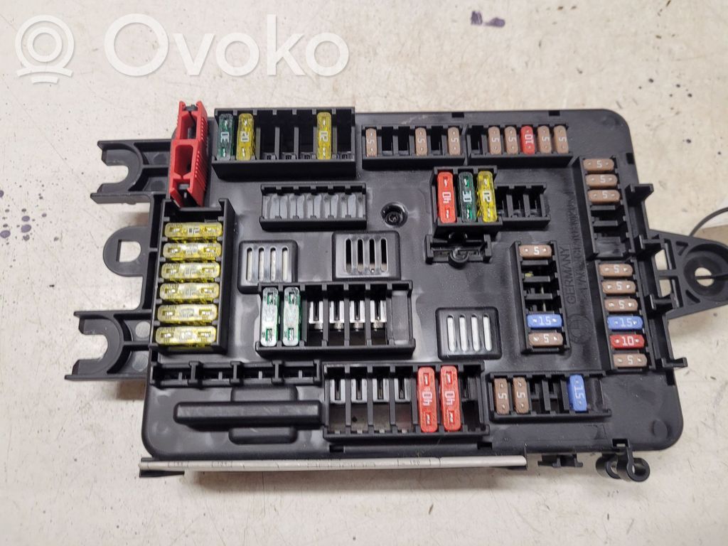 BMW 1 F20 F21 Fuse module 