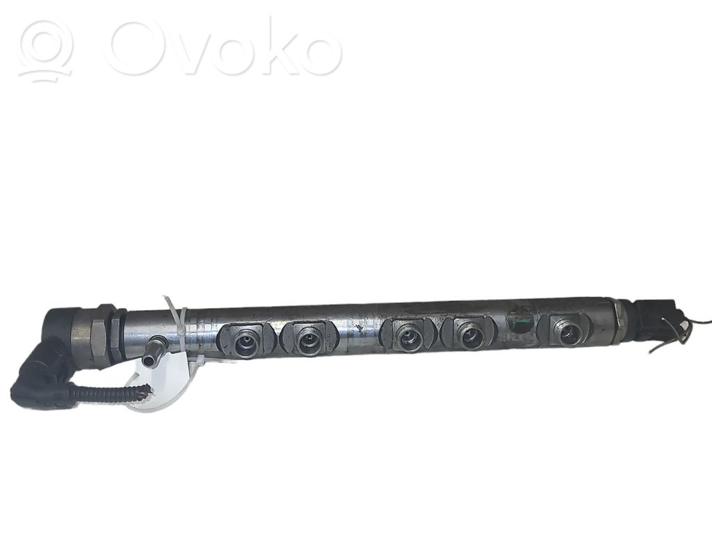 BMW 3 E90 E91 Fuel main line pipe 