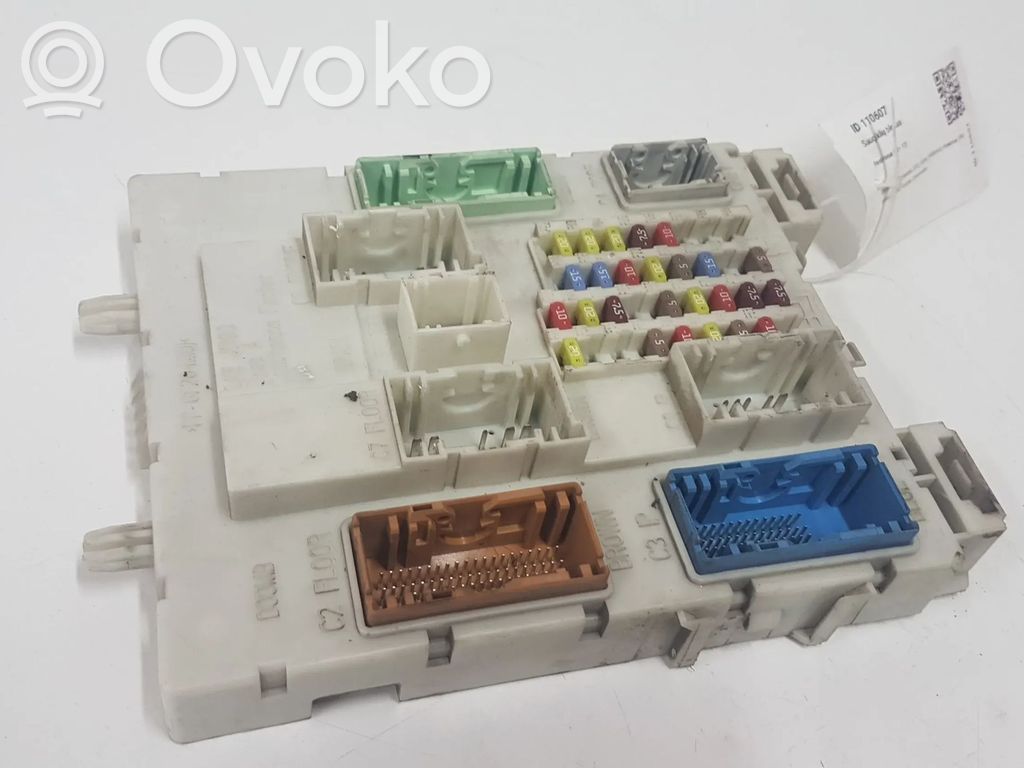 Ford Focus Fuse module 
