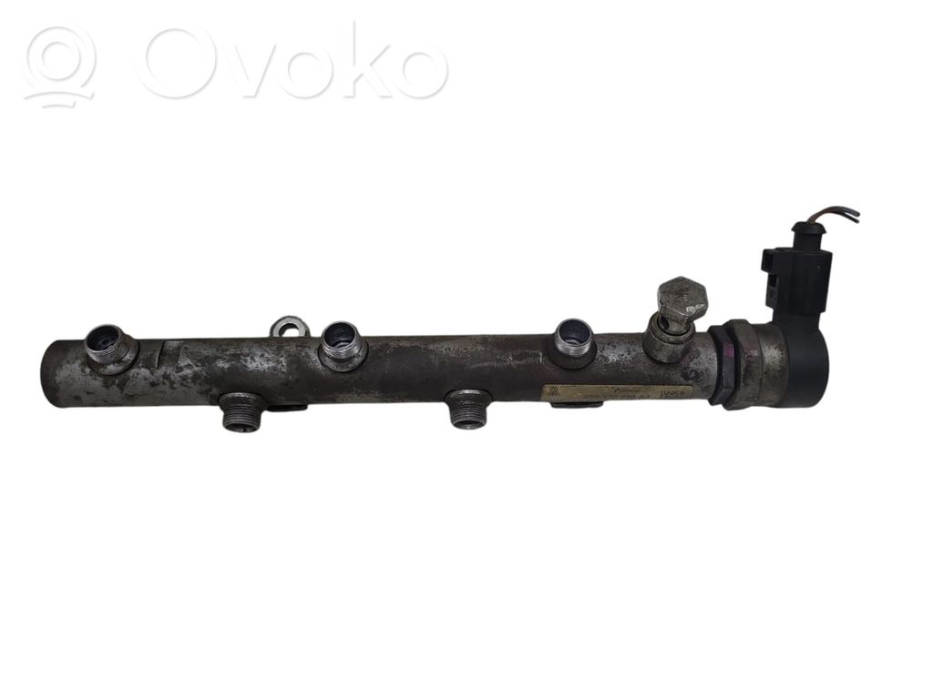 Audi A5 8T 8F Fuel main line pipe 