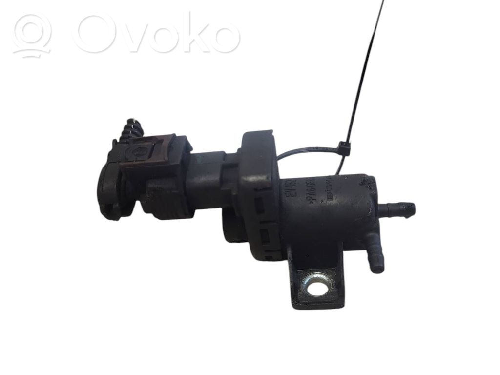 Opel Astra J Solenoīda vārsts 