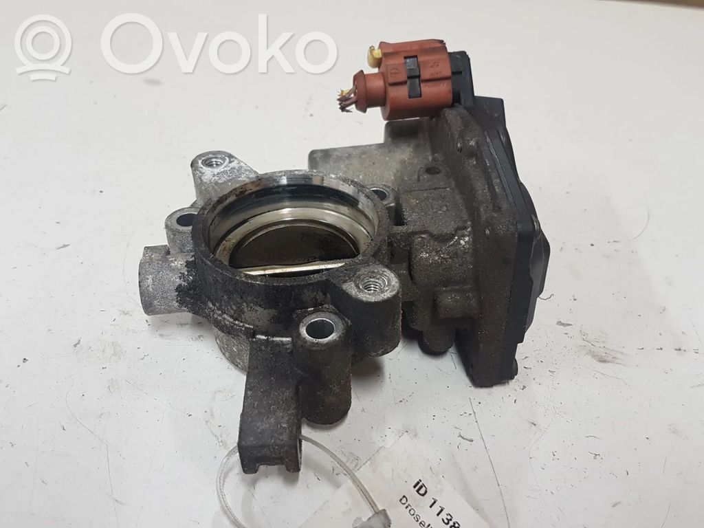 Opel Corsa E Droselinė sklendė 