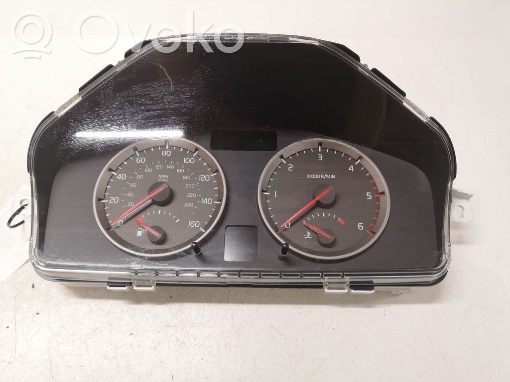 Volvo S40 Speedometer (instrument cluster) 
