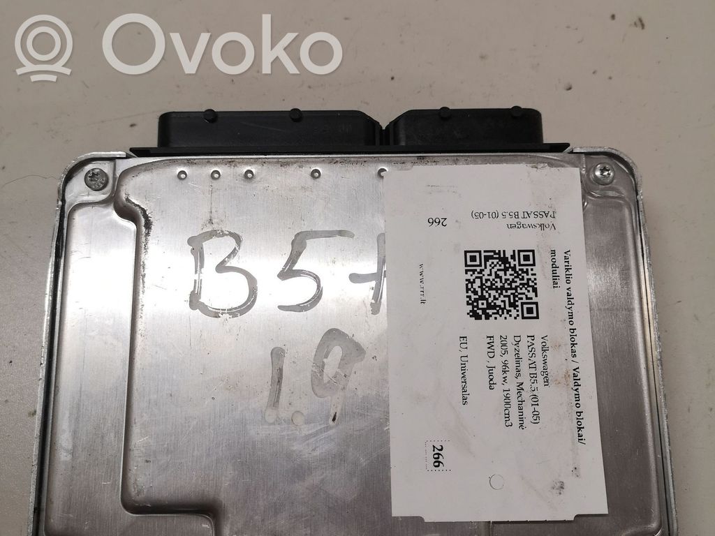 Volkswagen PASSAT B5.5 Engine control unit/module 